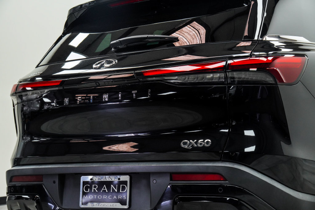 Used 2023 INFINITI QX60 Pure FWD image 13