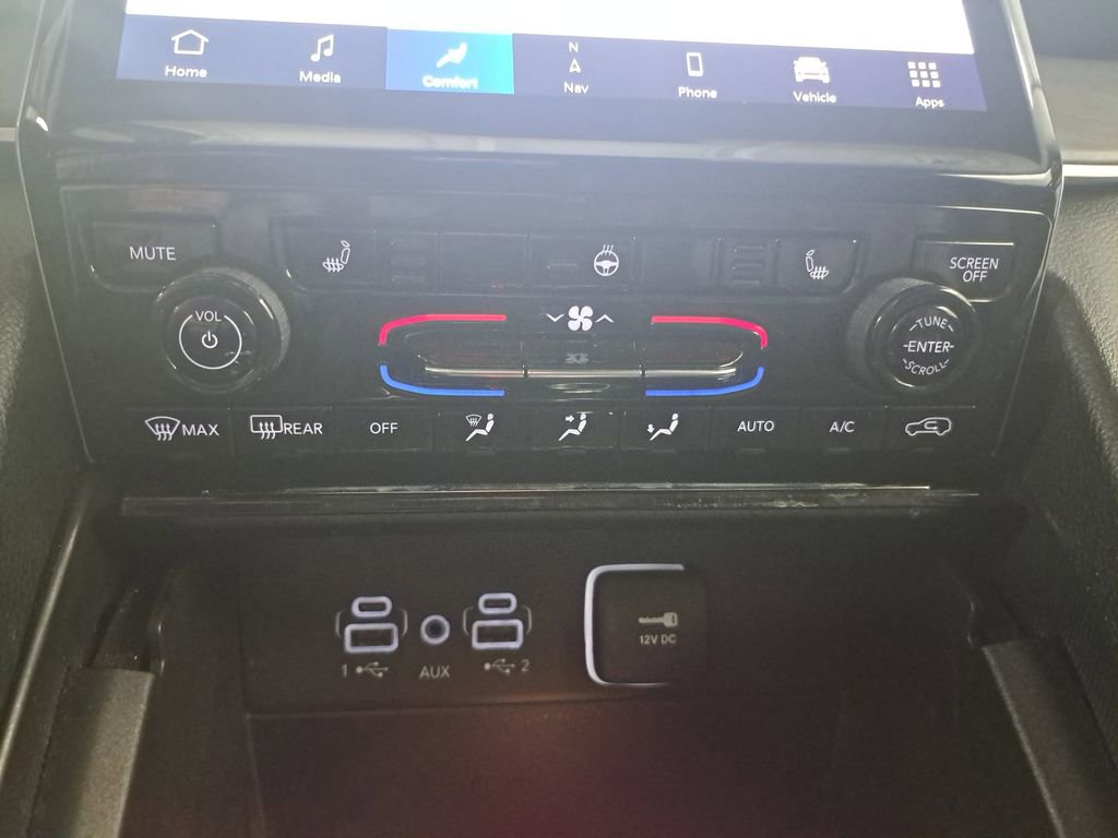 Certified 2024 Jeep Grand Cherokee Limited image 23