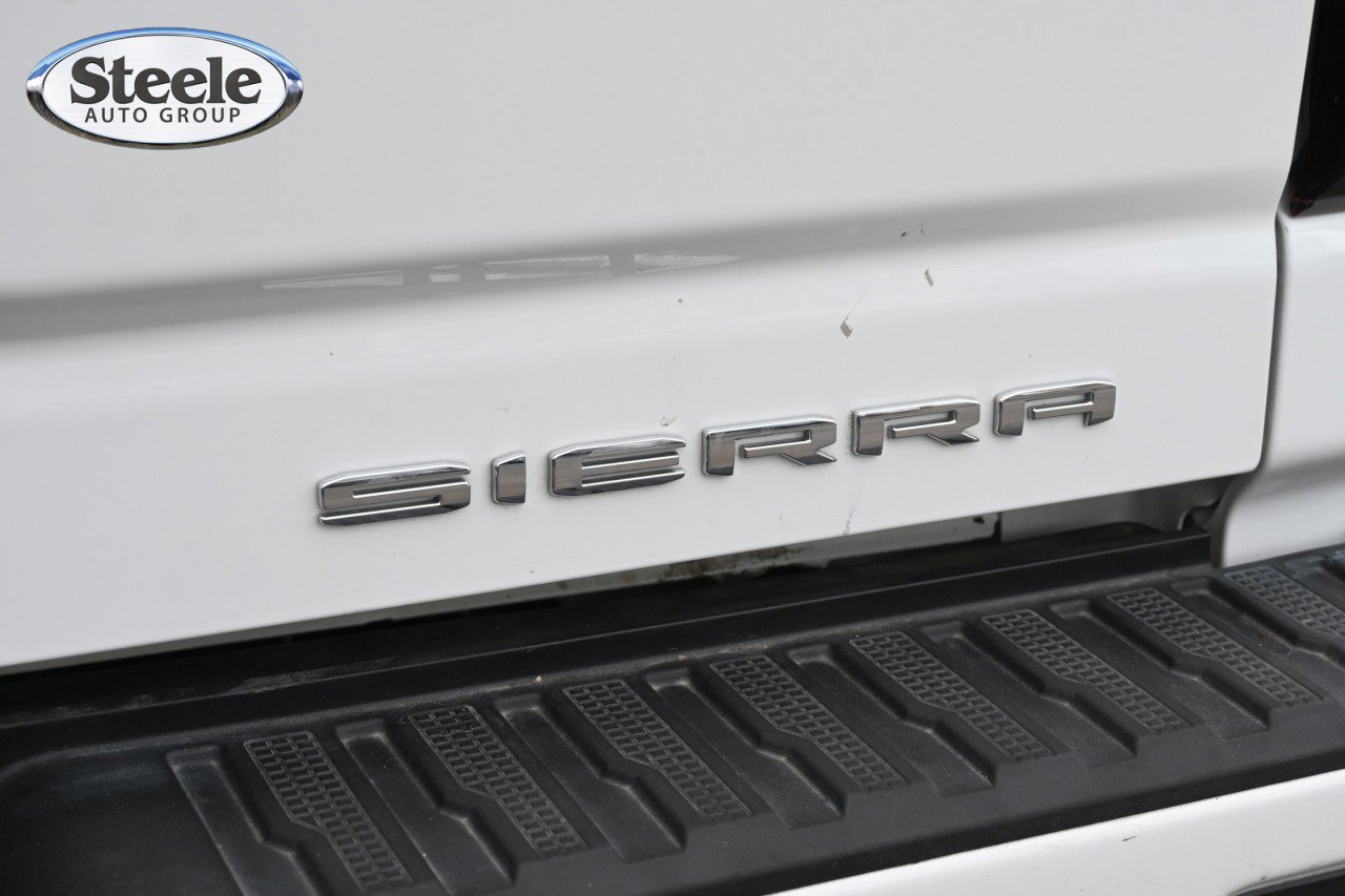 Used 2025 GMC Sierra 2500 Denali w/ Technology Package AWD/4WD image 22