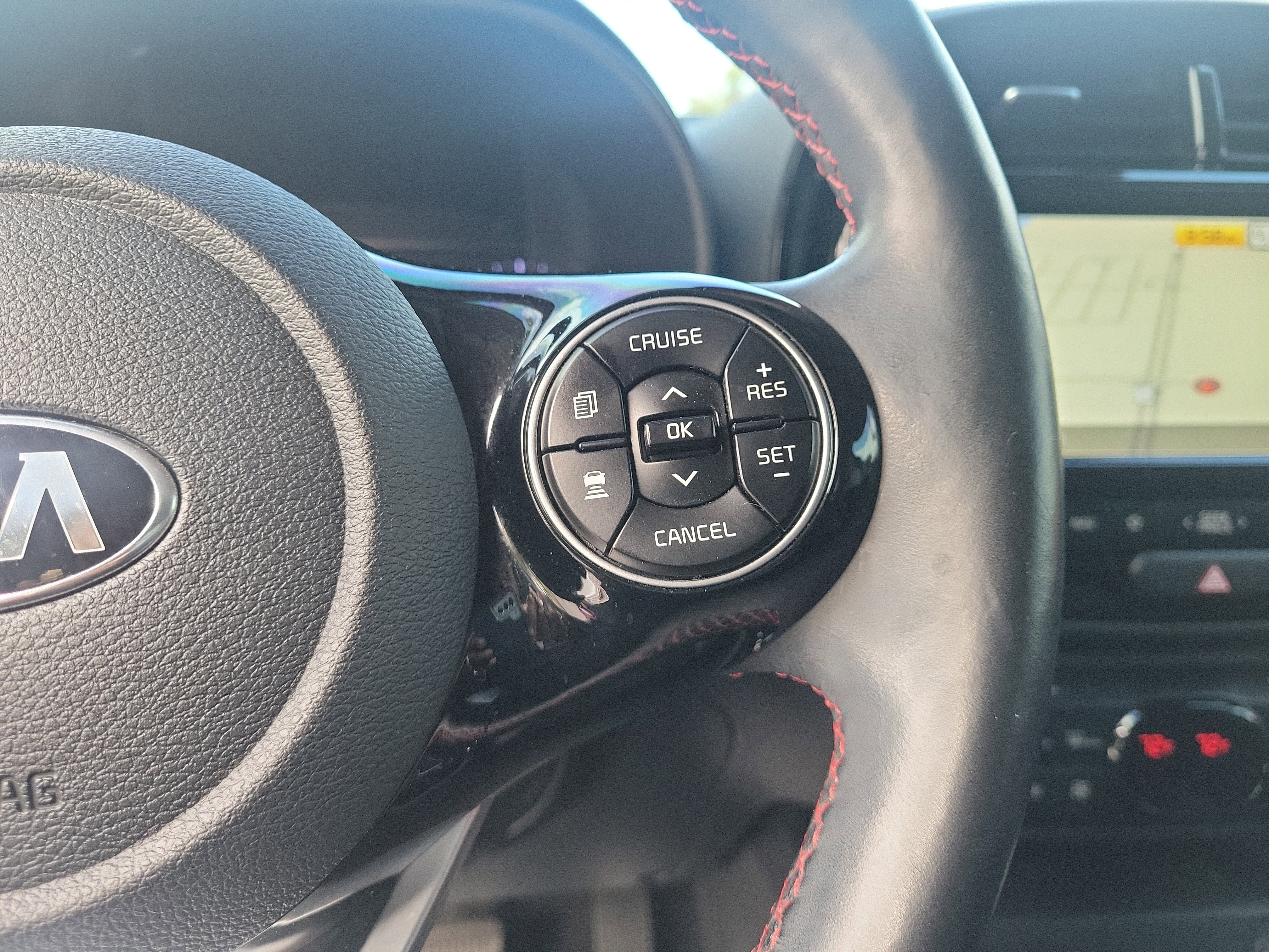 Used 2020 Kia Soul GT-Line Turbo FWD image 25
