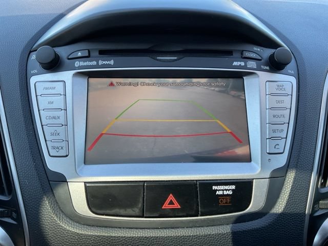 Used 2011 Hyundai Tucson Limited w/ Premium Pkg 3 FWD image 27