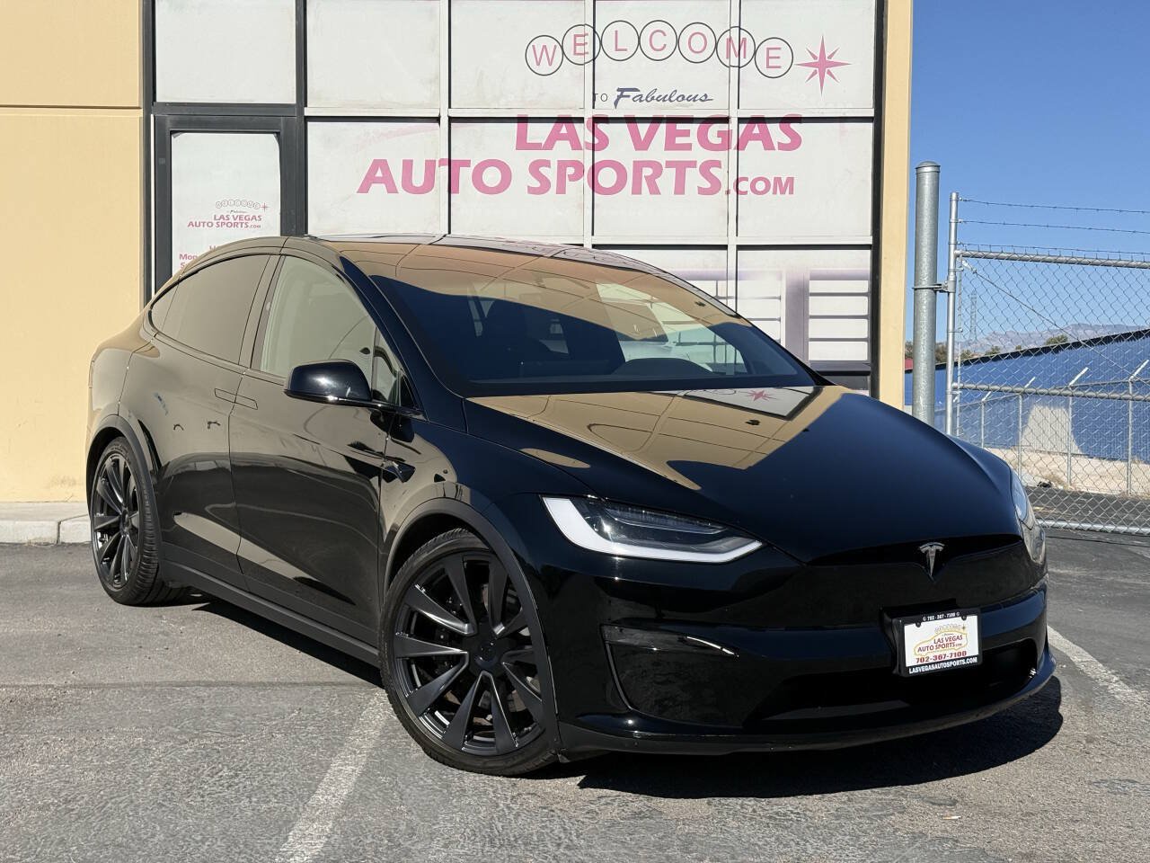 Used 2023 Tesla Model X AWD/4WD image 3