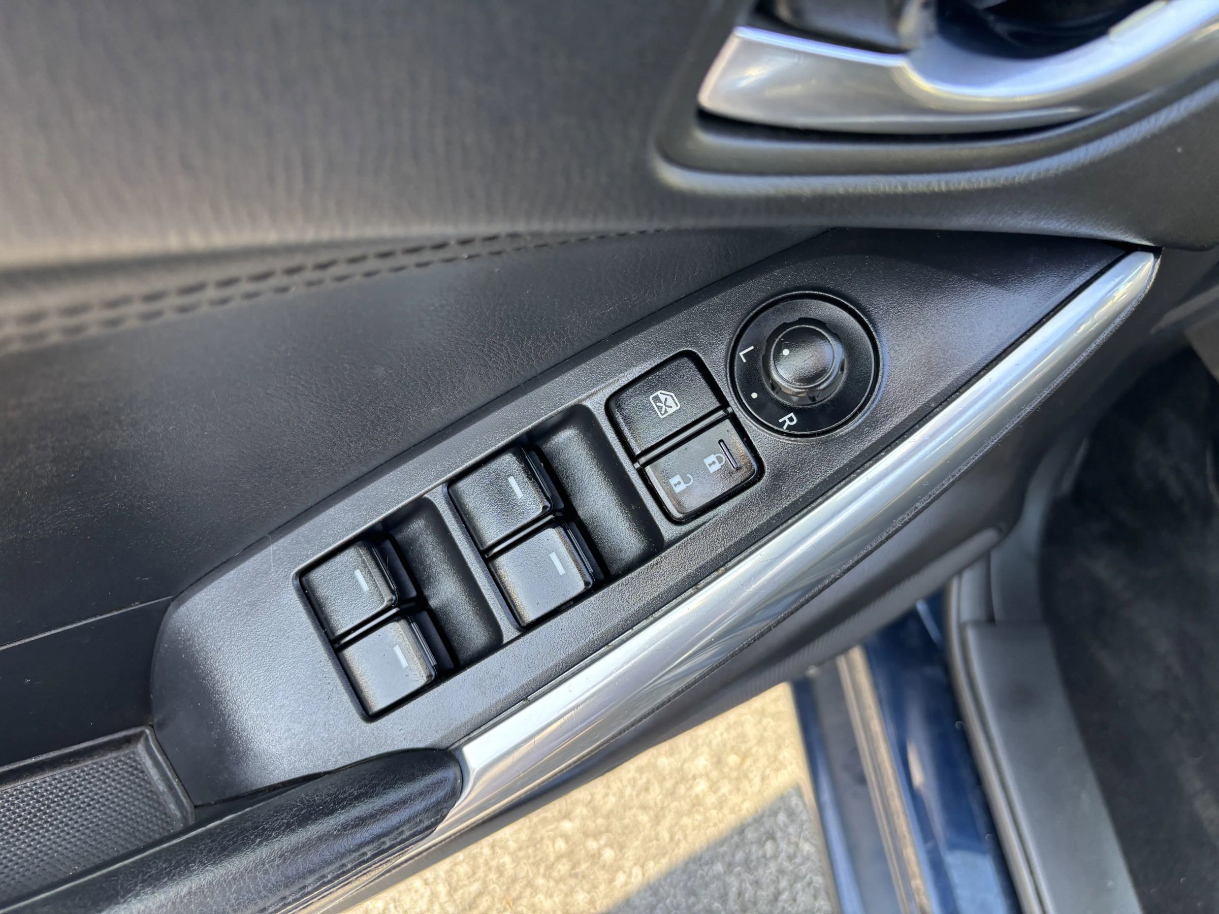 Used 2015 MAZDA MAZDA6 Touring image 15