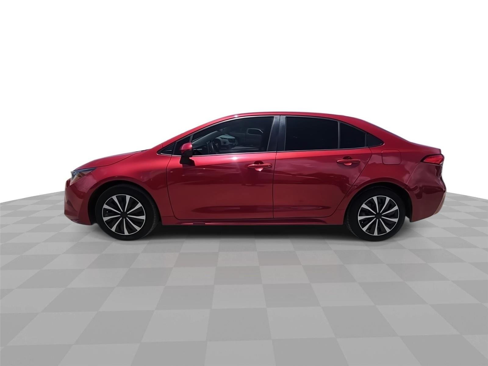 Used 2020 Toyota Corolla LE FWD image 5