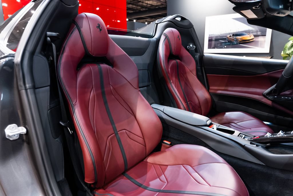 Certified 2023 Ferrari 812 GTS RWD image 48