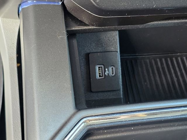 Certified 2022 Ford F250 XLT w/ XLT Premium Package image 21