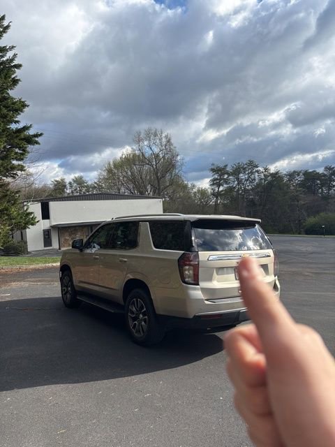 Used 2021 Chevrolet Tahoe LT w/ LT Signature Package image 10