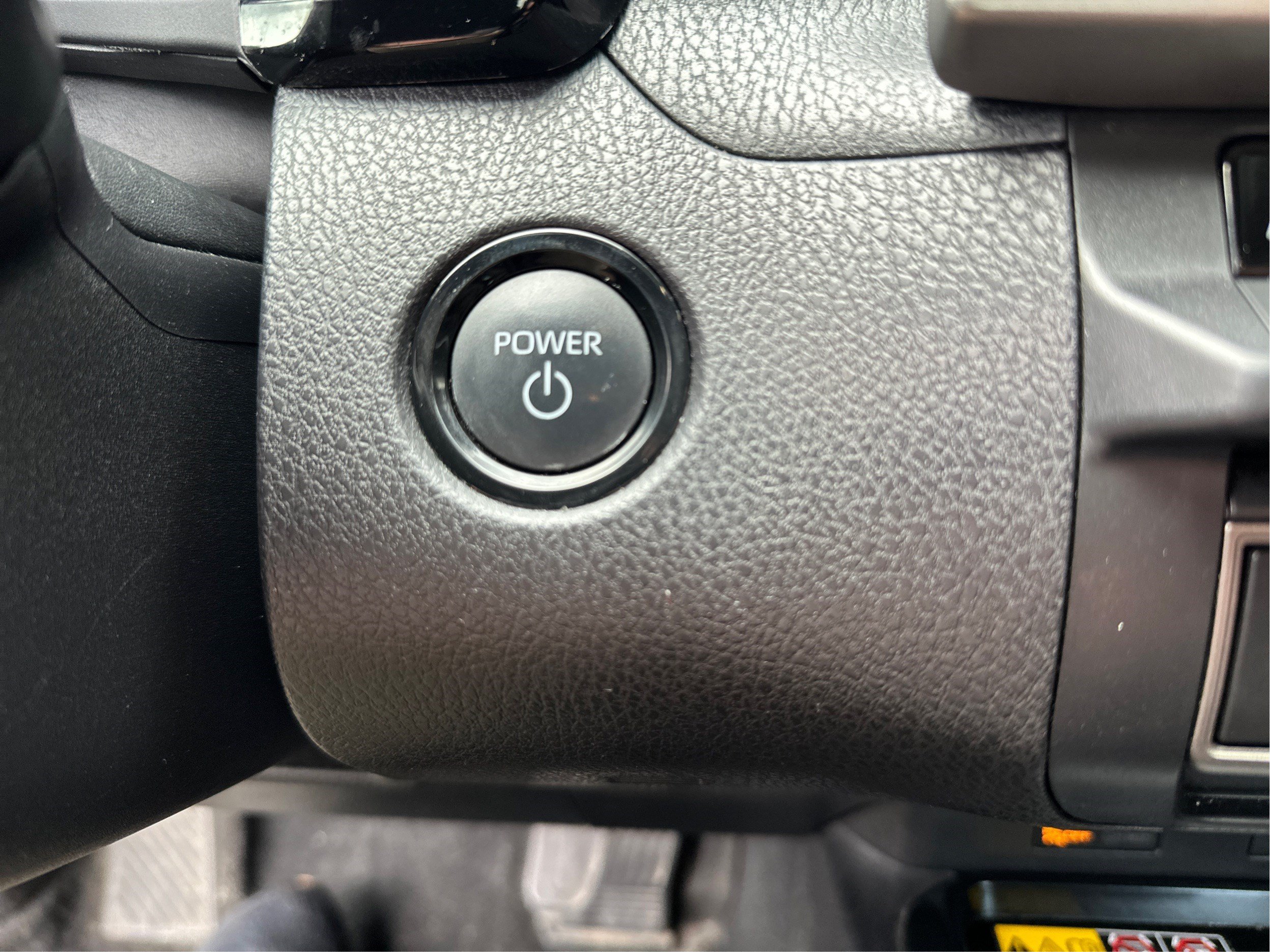 Used 2025 Toyota Camry LE FWD image 29
