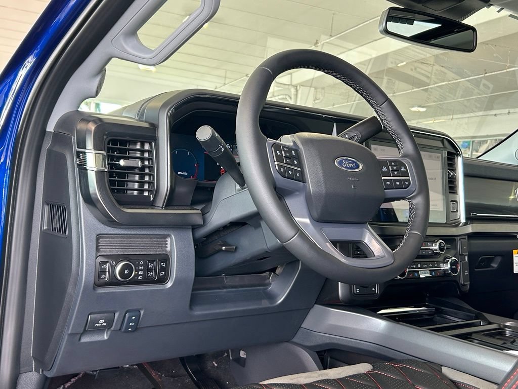 New 2026 Ford F250 Lariat w/ Black Appearance Package AWD/4WD image 37