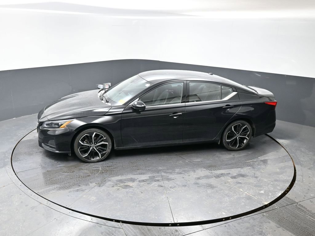 Used 2024 Nissan Altima 2.5 SR image 20