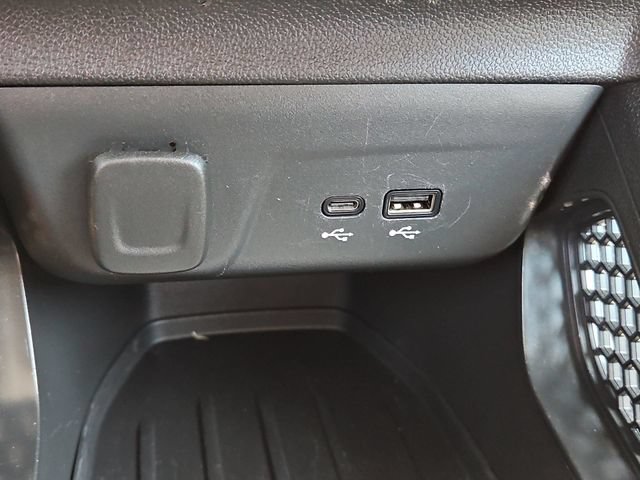 Used 2025 Chevrolet TrailBlazer LS w/ LS Convenience Package FWD image 46