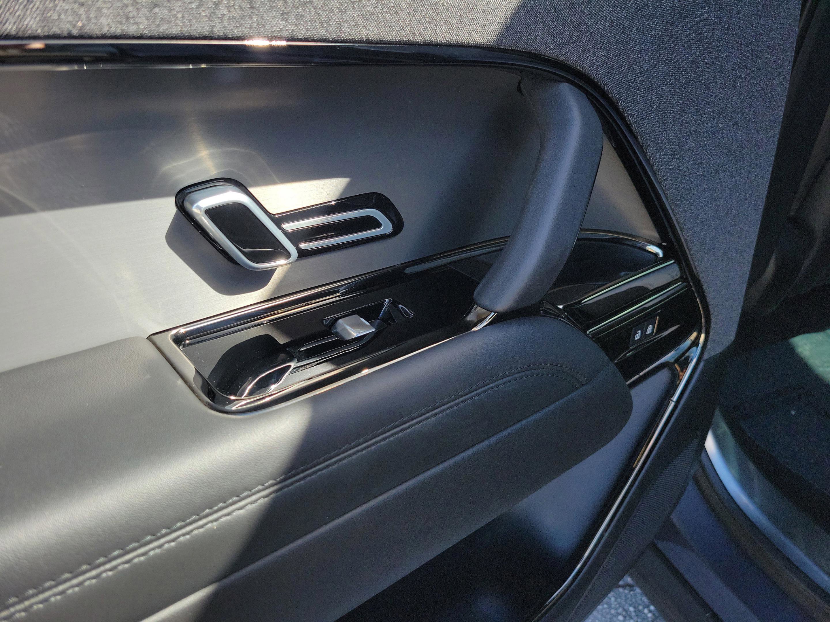 Used 2024 Land Rover Range Rover Sport Dynamic SE image 15