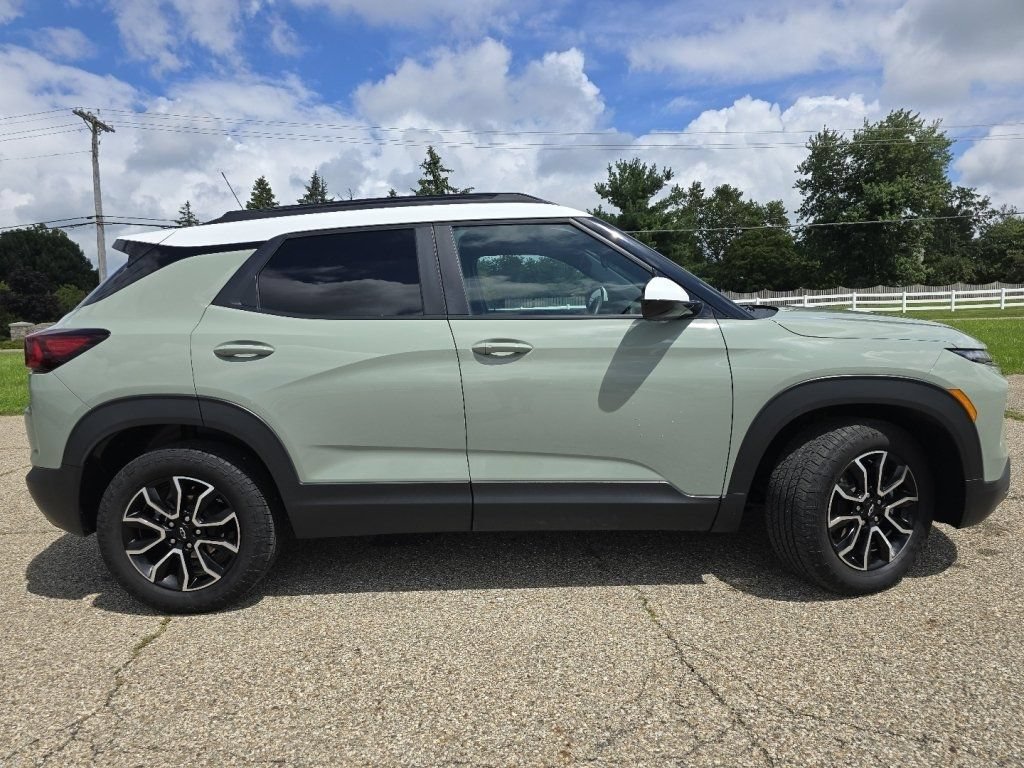 Used 2024 Chevrolet TrailBlazer ACTIV w/ Driver Confidence Package AWD/4WD image 21