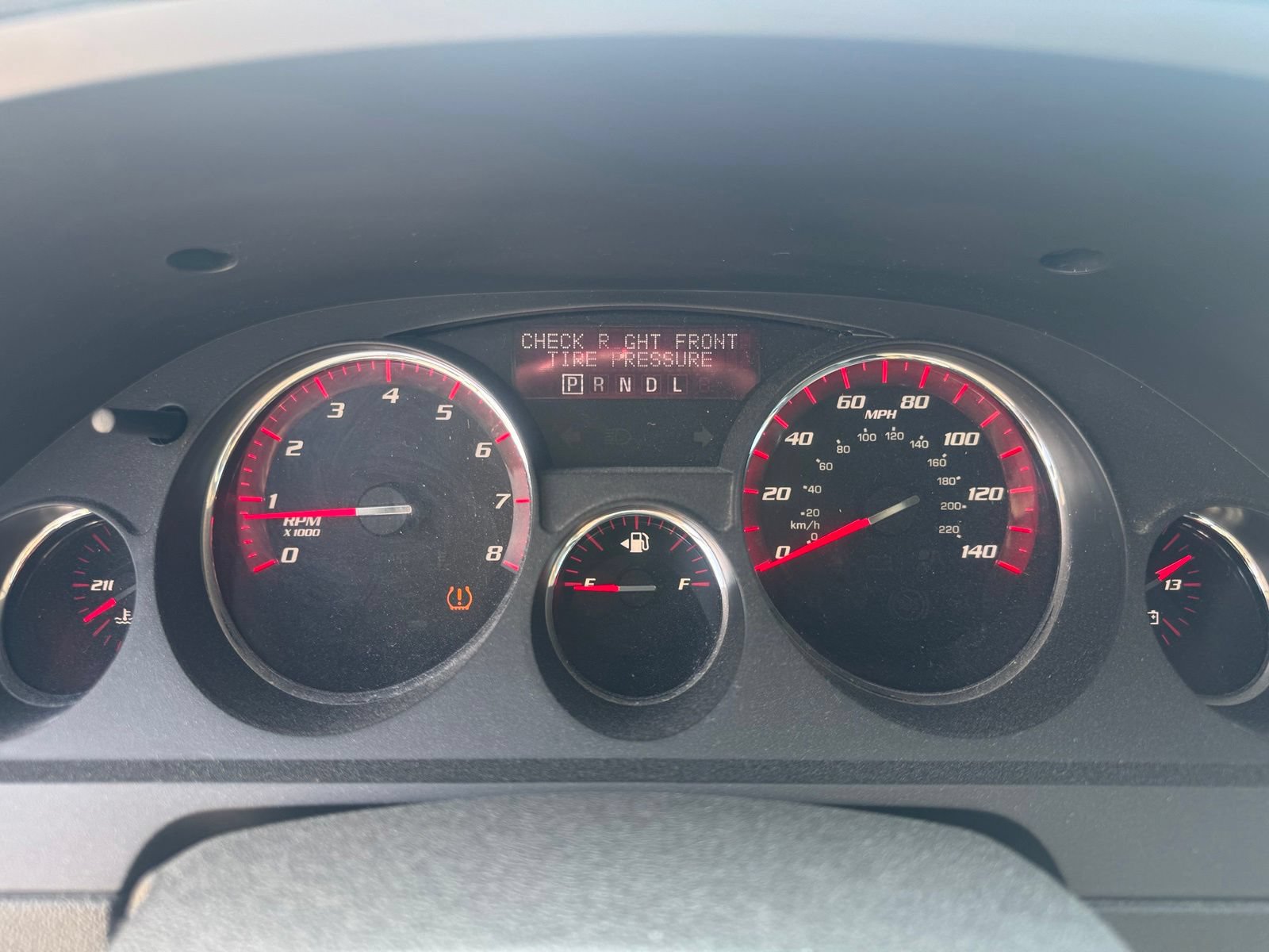 Used 2009 GMC Acadia SLE FWD image 13