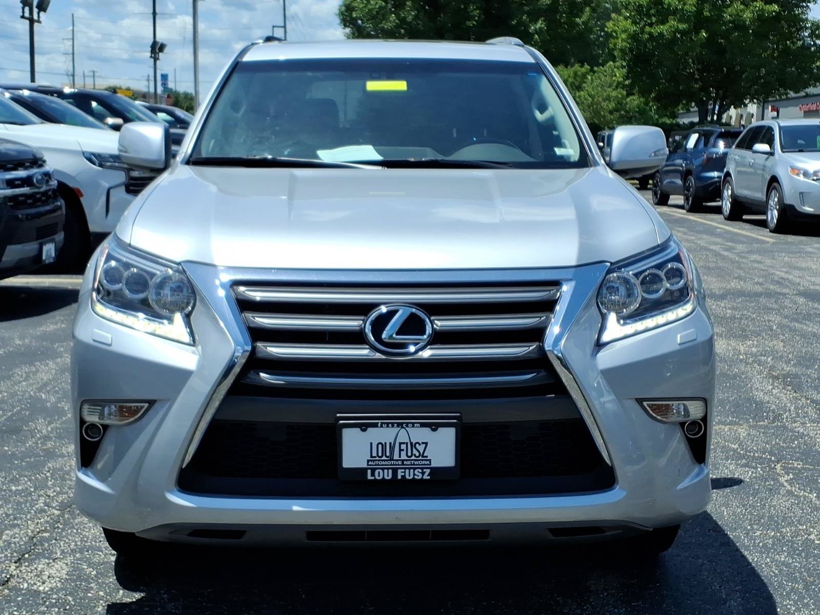 Used 2018 Lexus GX 460 Premium w/ Premium Package AWD/4WD image 35