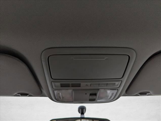 Used 2016 Honda Odyssey SE image 22