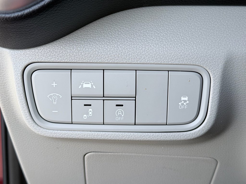 Used 2020 Kia Soul S FWD image 11