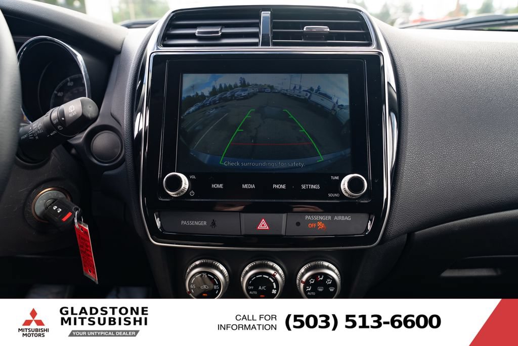 Used 2025 Mitsubishi Outlander Sport LE AWD/4WD image 16