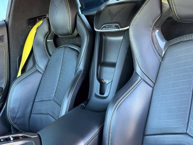 Certified 2022 Chevrolet Corvette Stingray Premium Cpe w/ Z51 Performance Package RWD image 37