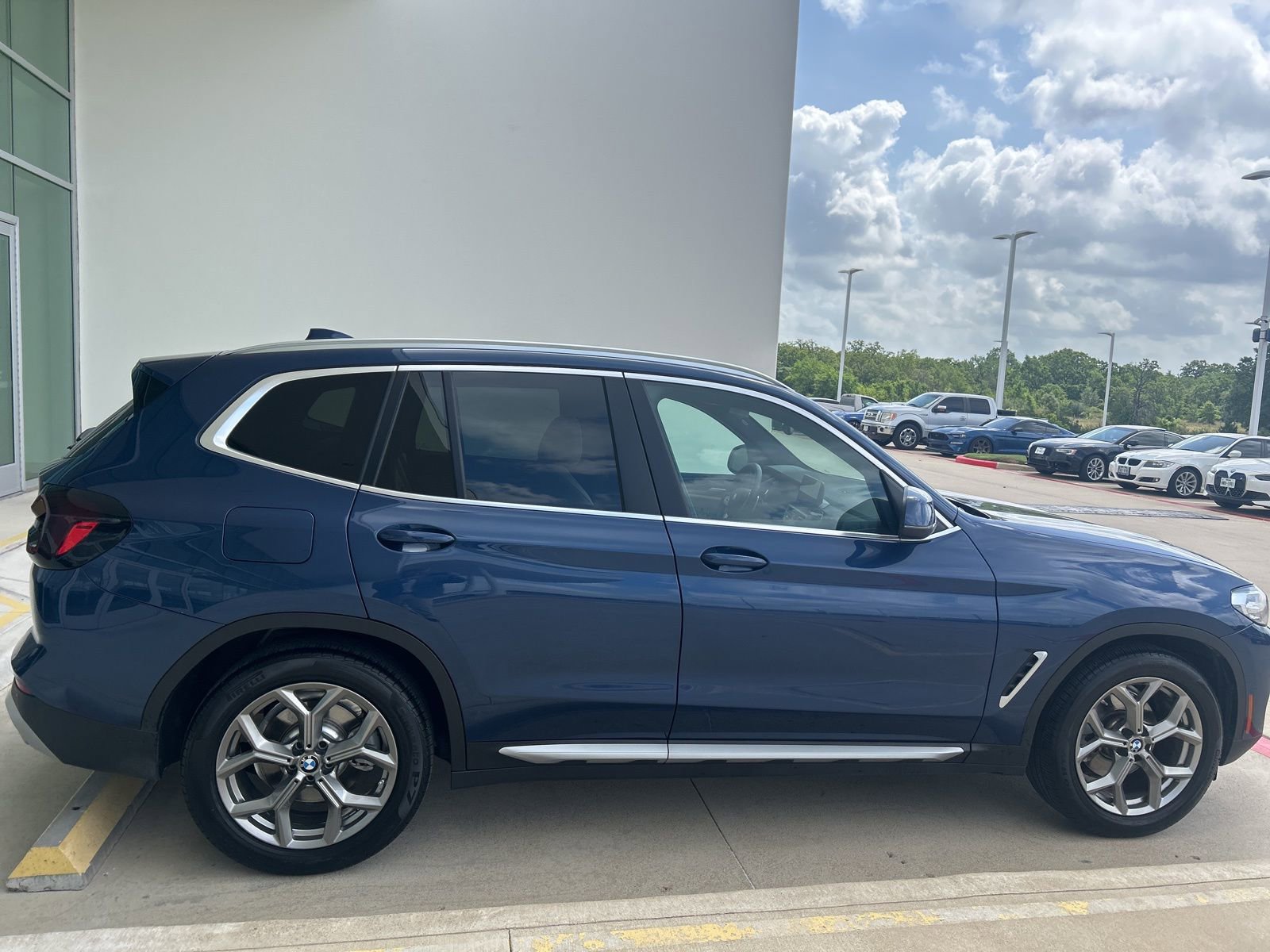 Certified 2023 BMW X3 sDrive30i w/ Premium Package image 9