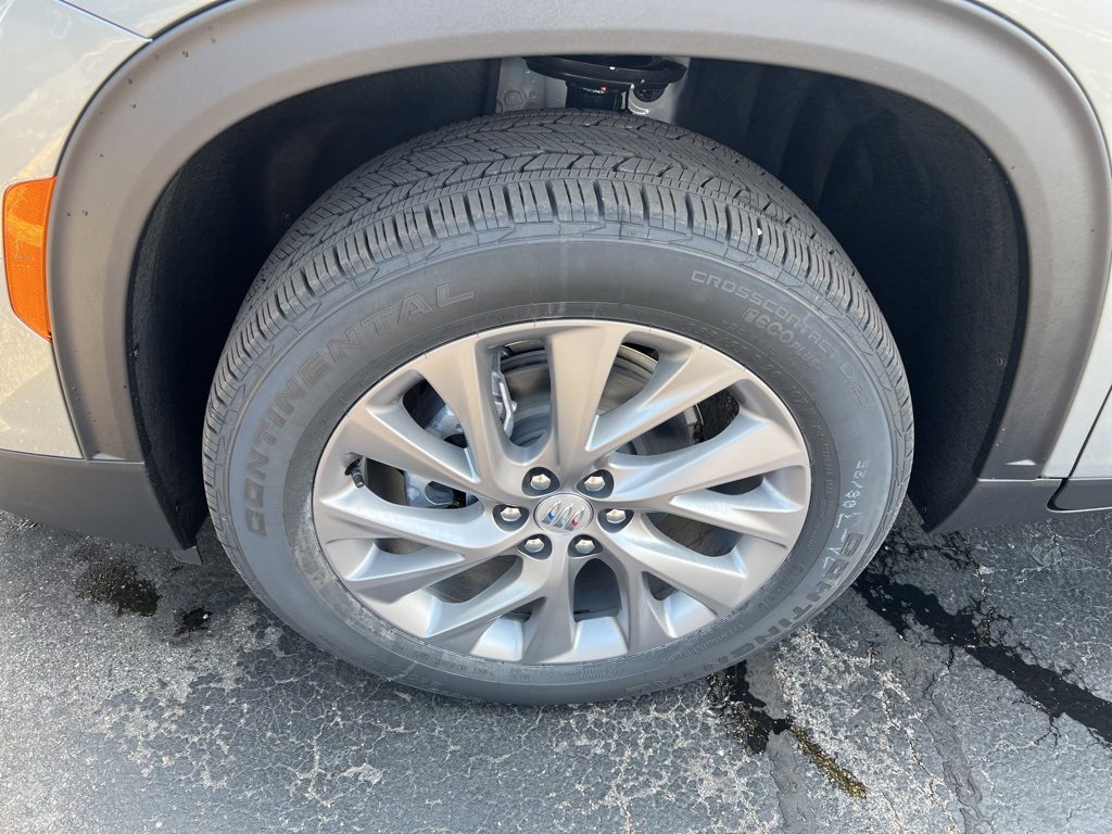 New 2026 Buick Enclave Preferred w/ Power Package image 2