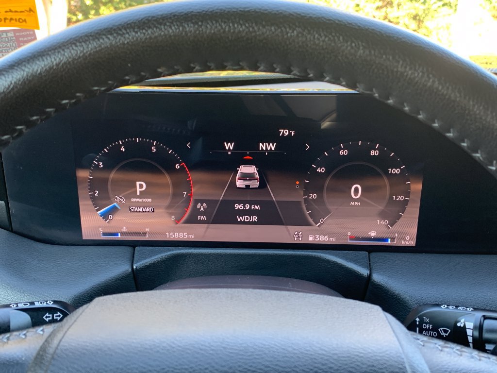 Used 2025 Nissan Armada SL w/ Captain's Chari Seat Package AWD/4WD image 12