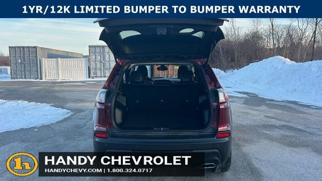 Used 2021 Jeep Cherokee Latitude Lux w/ Trailer Tow Group AWD/4WD image 5
