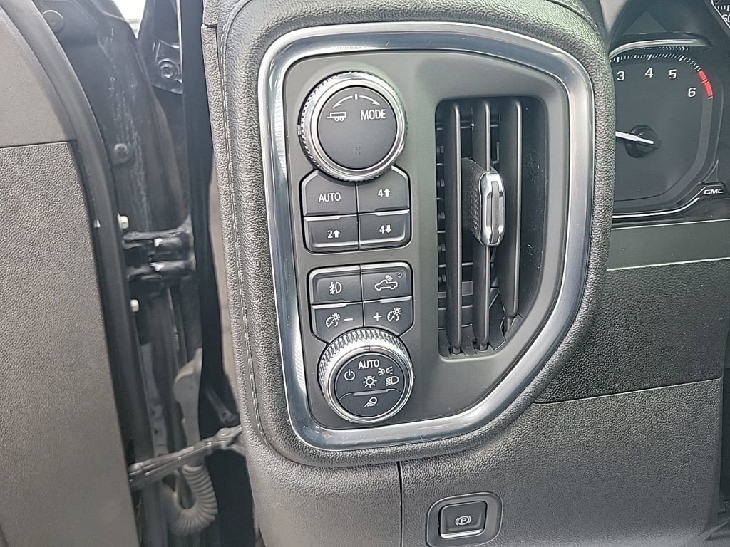 Used 2021 GMC Sierra 1500 SLT w/ SLT Premium Plus Package AWD/4WD image 11