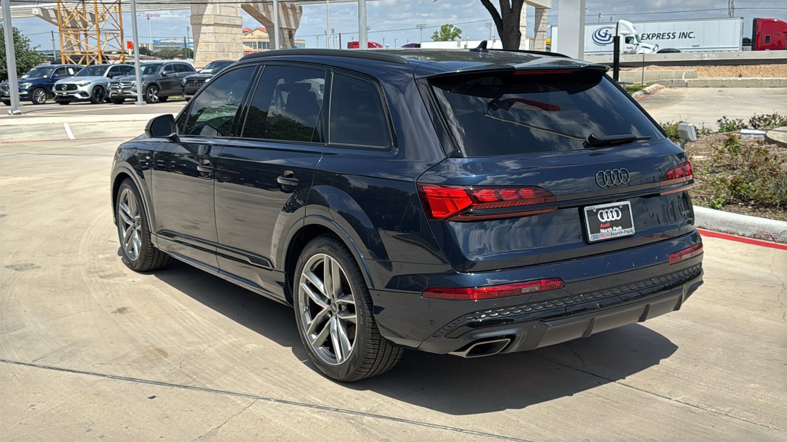 New 2026 Audi Q7 3.0T Prestige AWD/4WD image 5