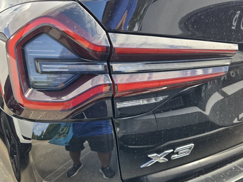Used 2022 BMW X3 sDrive30i w/ Premium Package 2 RWD image 7