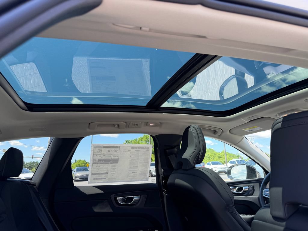 New 2026 Volvo XC60 T8 Core w/ Climate Package AWD/4WD image 12