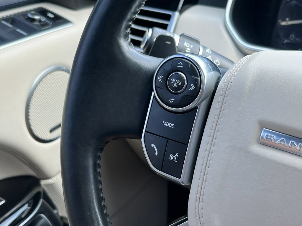 Used 2014 Land Rover Range Rover HSE AWD/4WD image 34