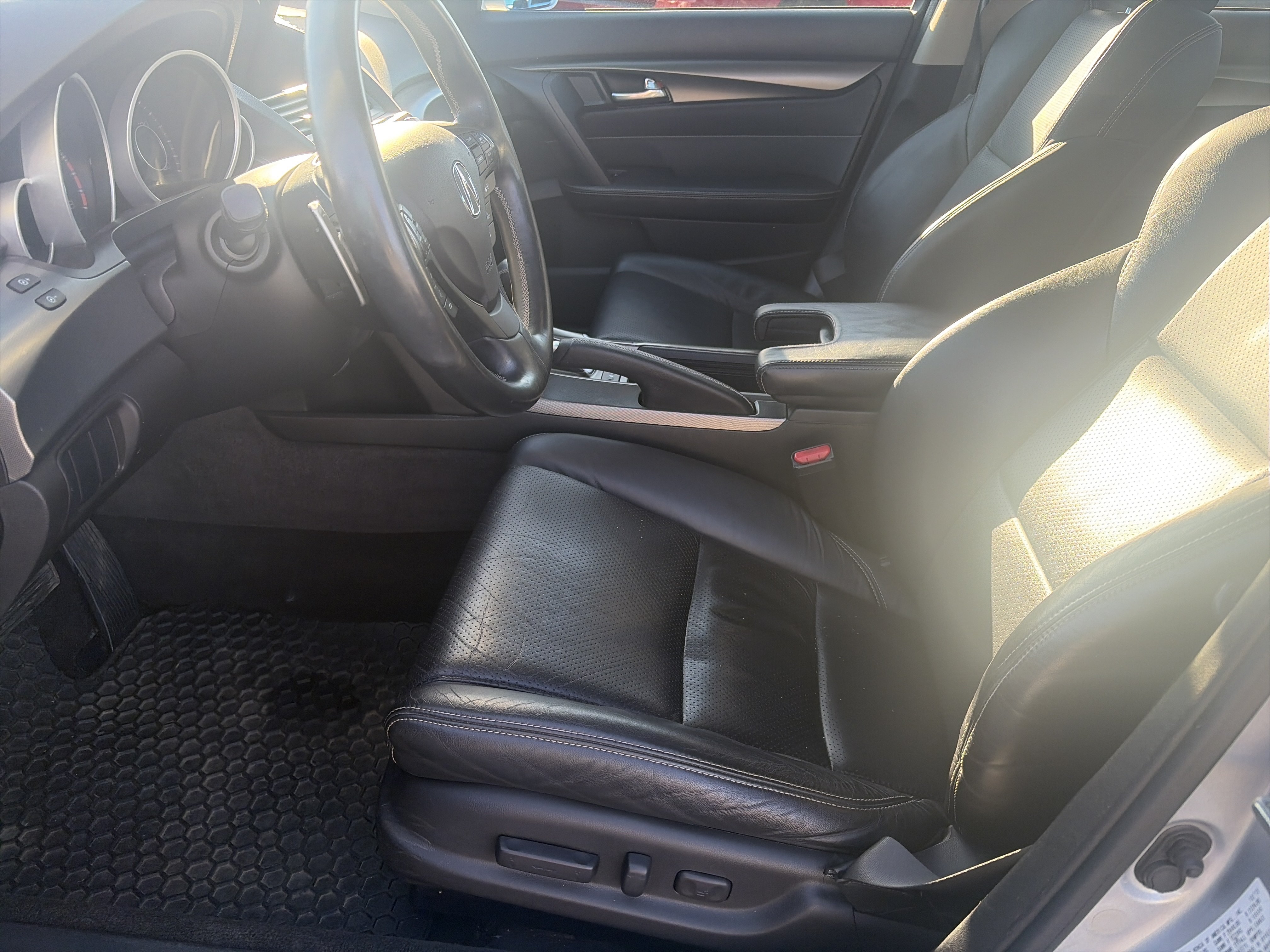 Used 2014 Acura TL w/ Technology Package AWD/4WD image 5