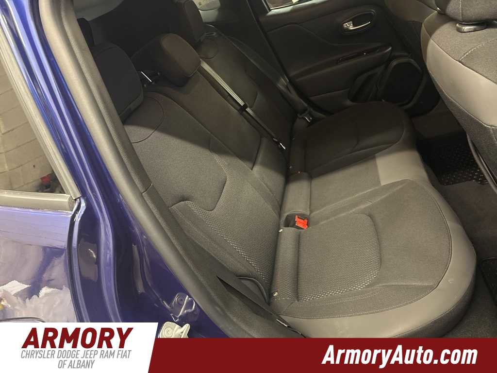 Used 2020 Jeep Renegade Altitude image 30