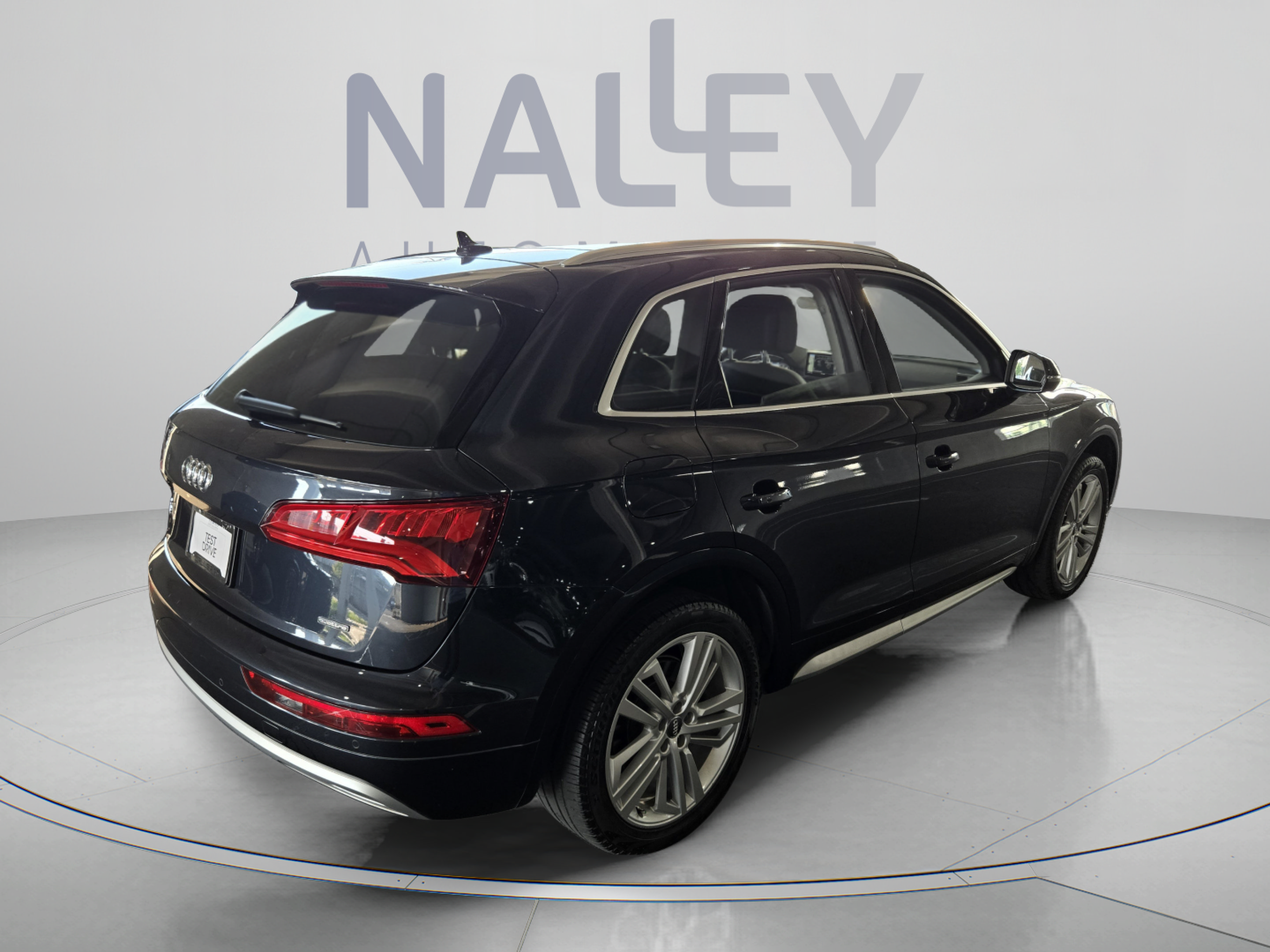 Used 2019 Audi Q5 2.0T Premium Plus w/ Premium Plus Package AWD/4WD image 5