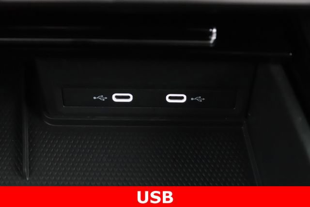 Used 2025 Volkswagen Atlas Cross Sport SEL R-Line AWD/4WD image 26