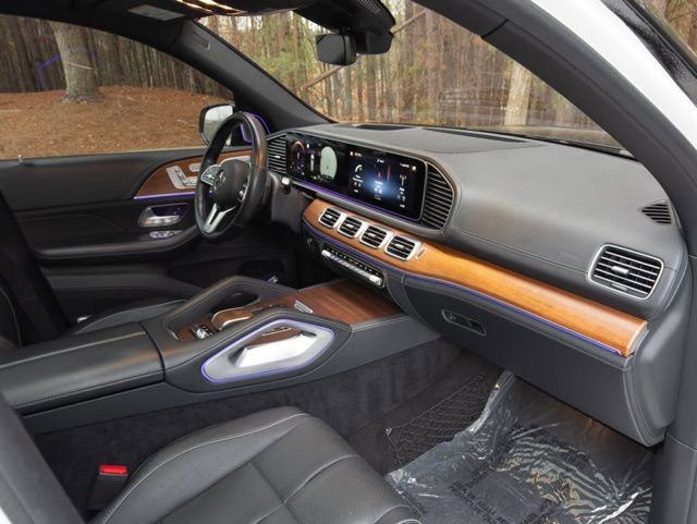 Used 2021 Mercedes-Benz Maybach GLS 600 4MATIC image 35