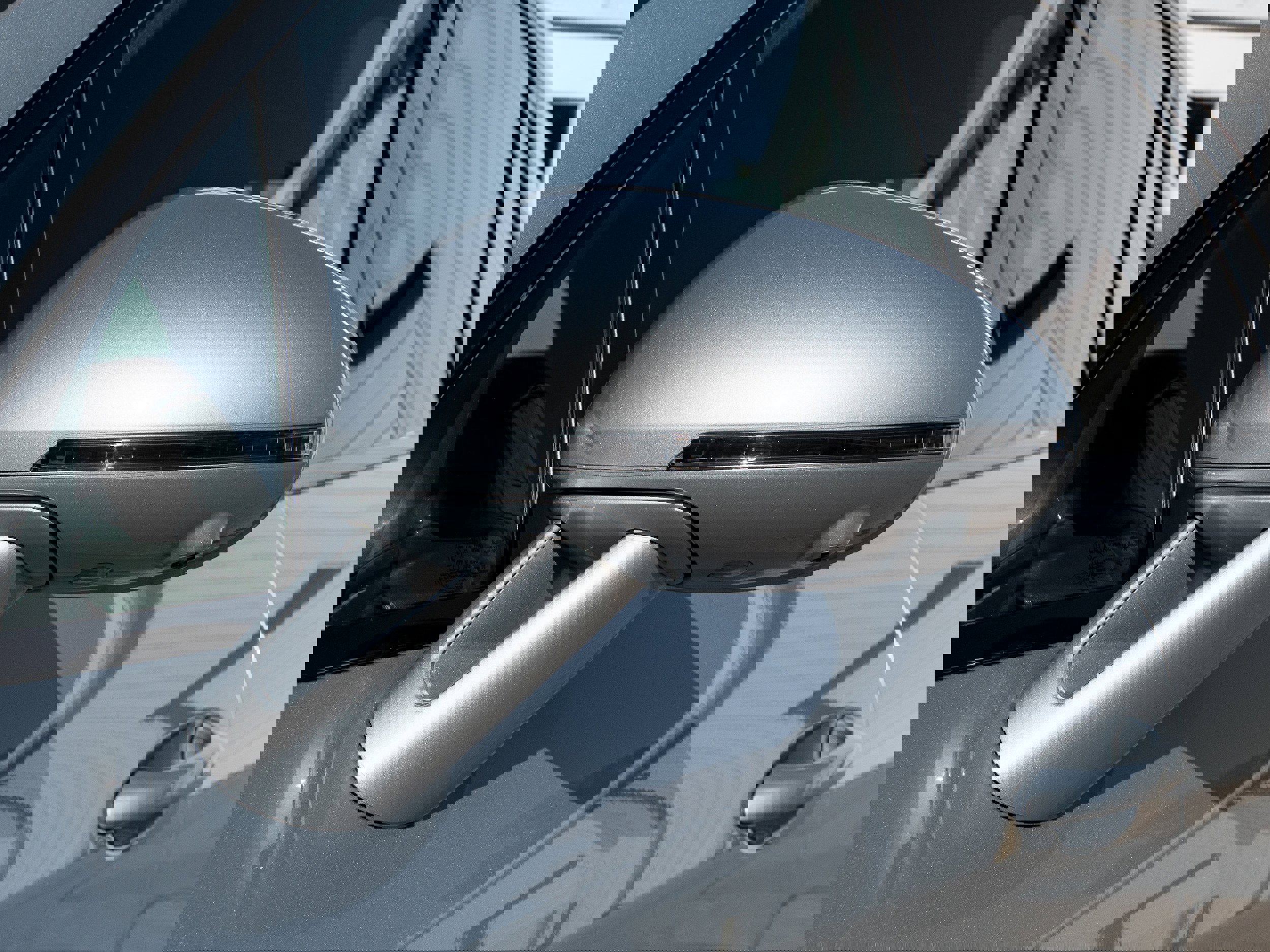 Used 2023 Porsche Macan image 14