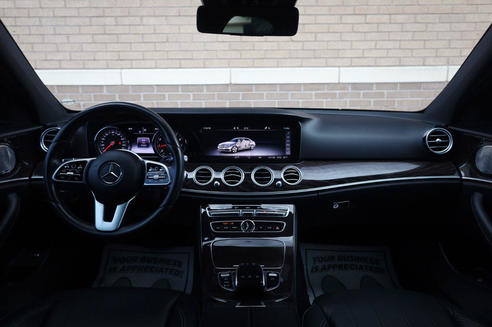 Used 2019 Mercedes-Benz E 300 image 30