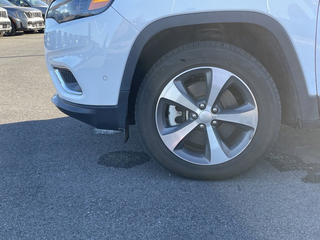 Used 2022 Jeep Cherokee Limited image 29