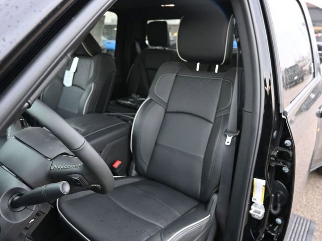 New 2026 RAM 3500 Limited AWD/4WD image 21