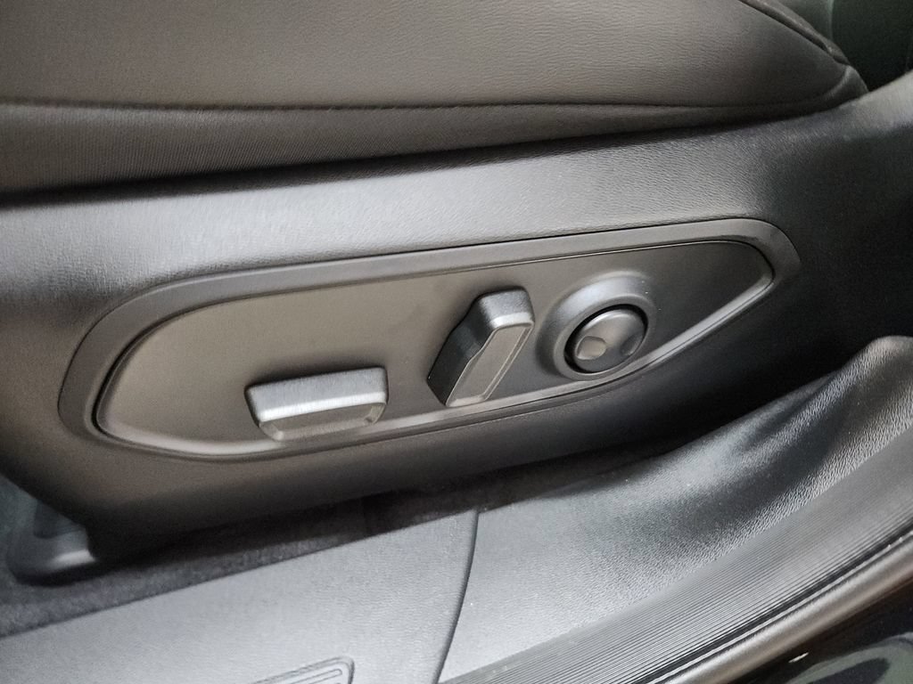New 2026 Jeep Cherokee Limited AWD/4WD image 19