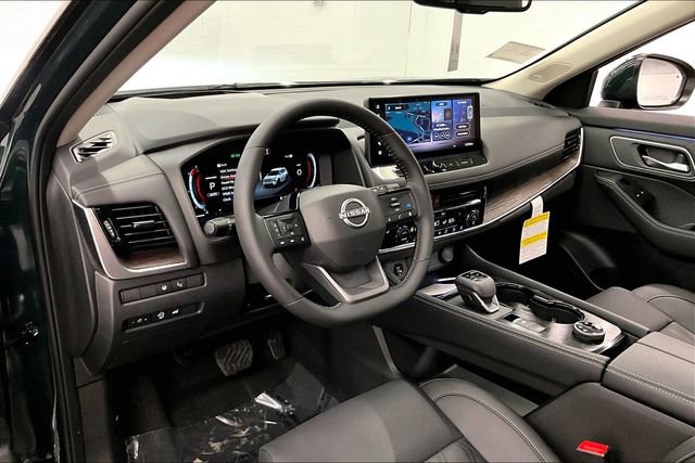 New 2026 Nissan Rogue Platinum image 7