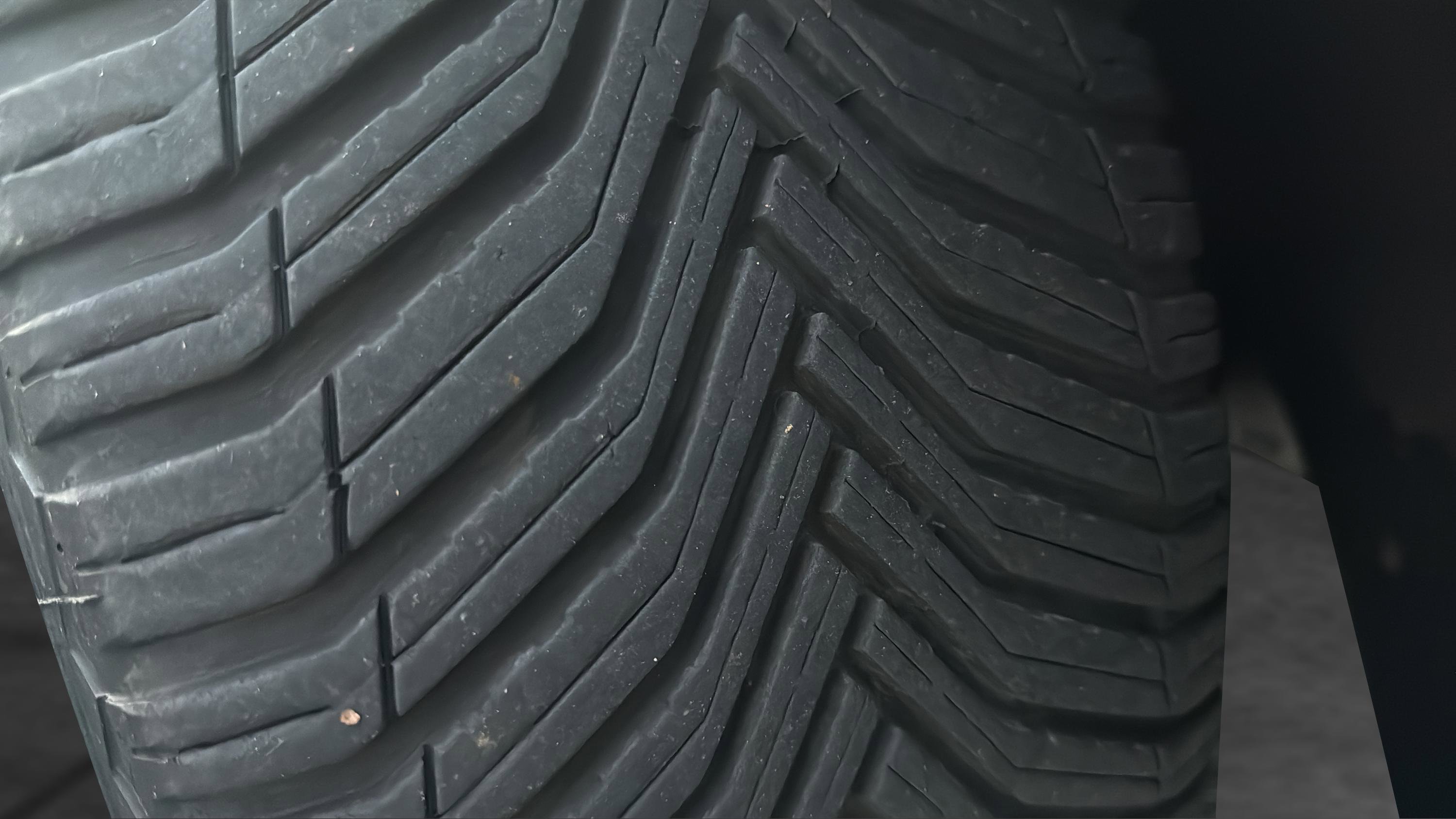 Used 2017 Buick LaCrosse Essence w/ Sun and Shade Package image 45