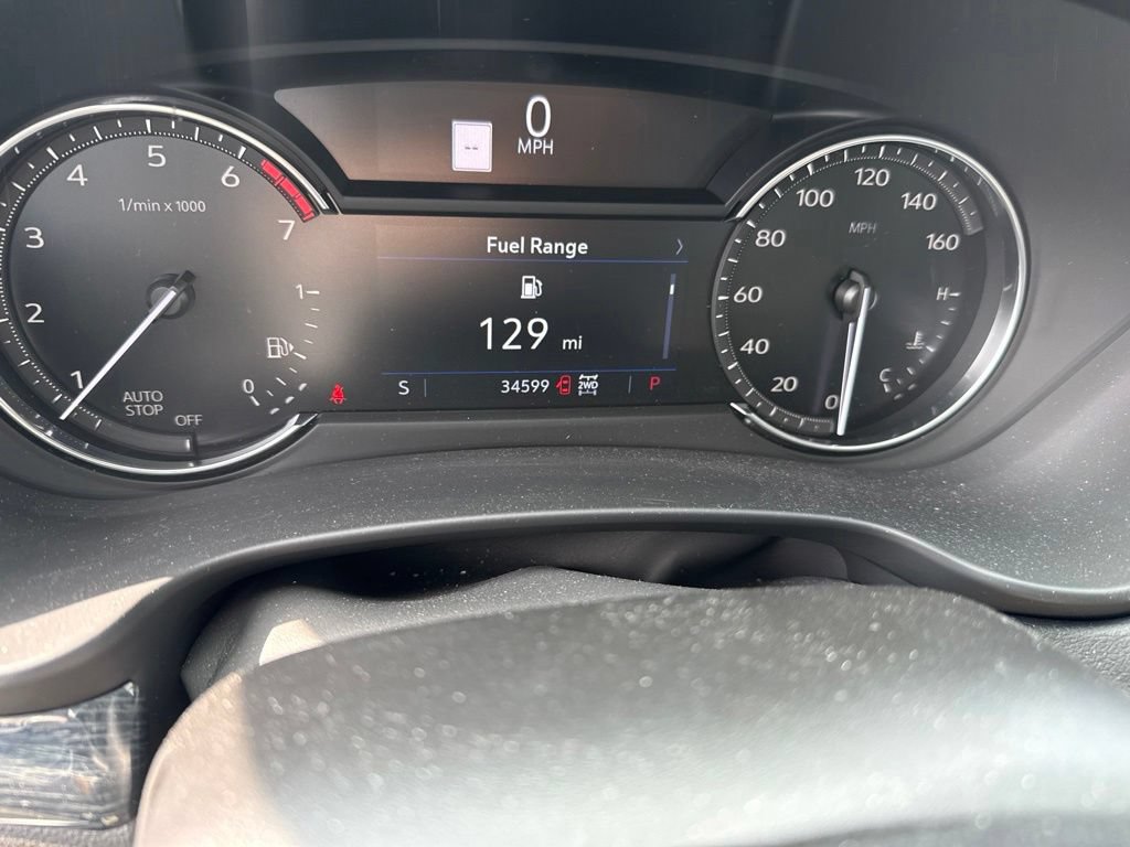 Used 2019 Cadillac XT4 Premium Luxury w/ Cold Weather Package AWD/4WD image 14