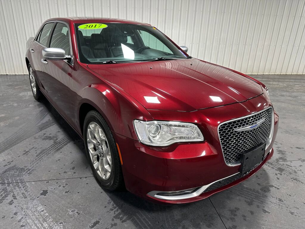 Used 2017 Chrysler 300 C Platinum w/ Safetytec Plus Group image 2