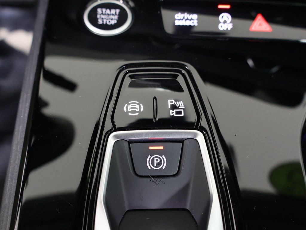 Used 2025 Audi A5 2.0T Premium Plus Sedan w/ Premium Plus image 5