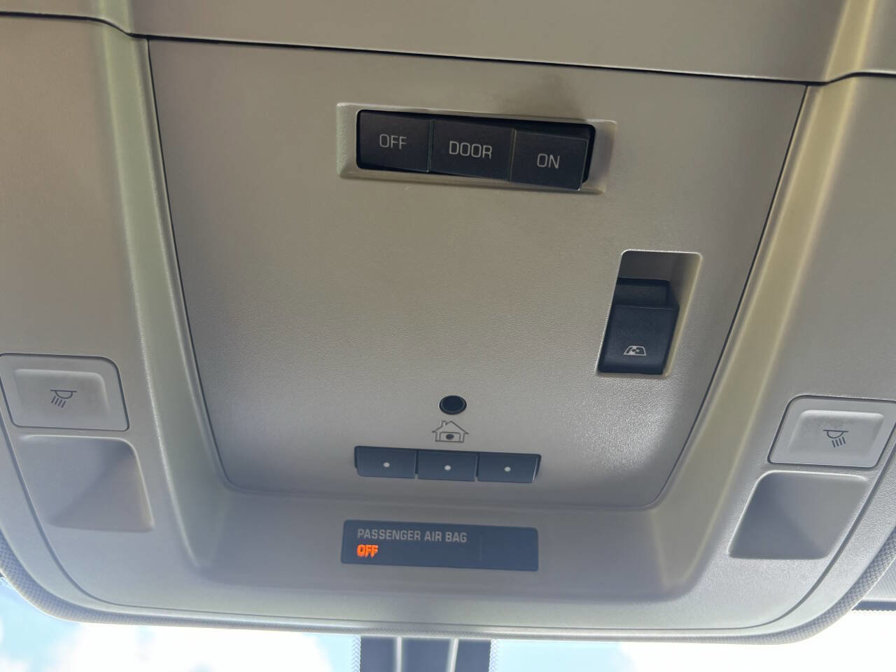 Used 2014 Chevrolet Silverado 1500 LT w/ LT Convenience Package image 19