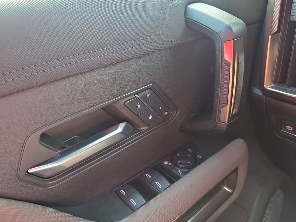 Used 2024 GMC Hummer EV 3X image 11