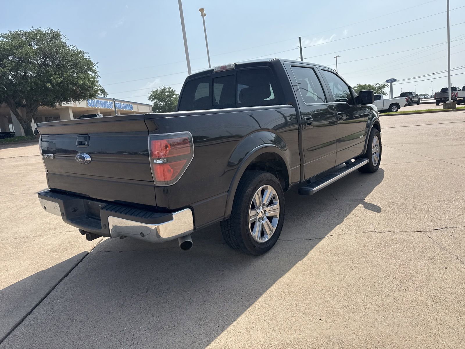 Used 2014 Ford F150 Lariat w/ Equipment Group 501A Mid RWD image 7